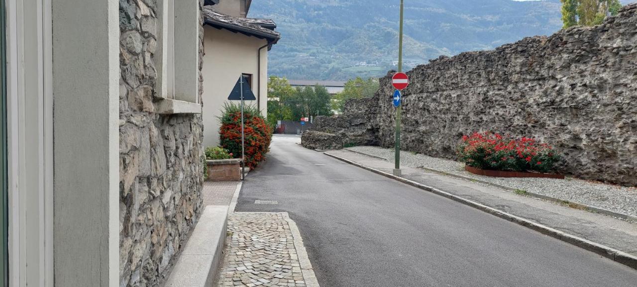Galanthus Appartement Aosta Buitenkant foto