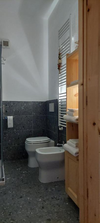 Galanthus Appartement Aosta Buitenkant foto