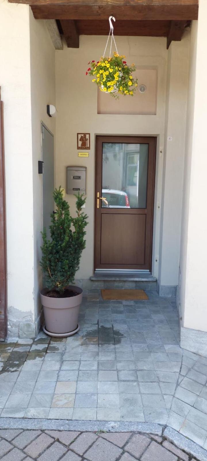 Galanthus Appartement Aosta Buitenkant foto